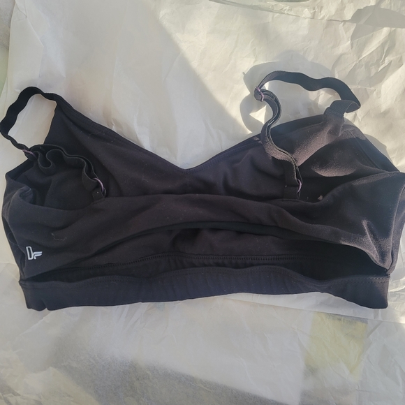 3 peice fabletics black sports bras grey leggings - Picture 3 of 7
